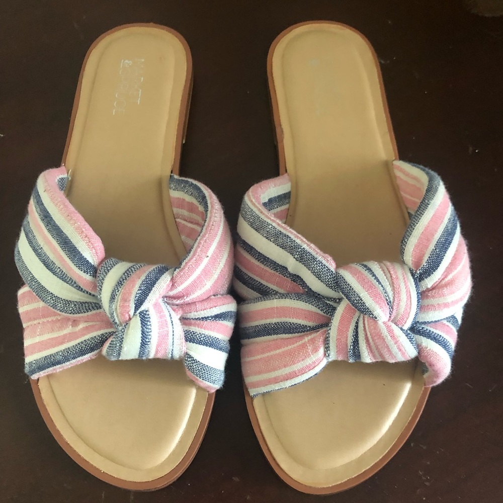 Ladies shoes
